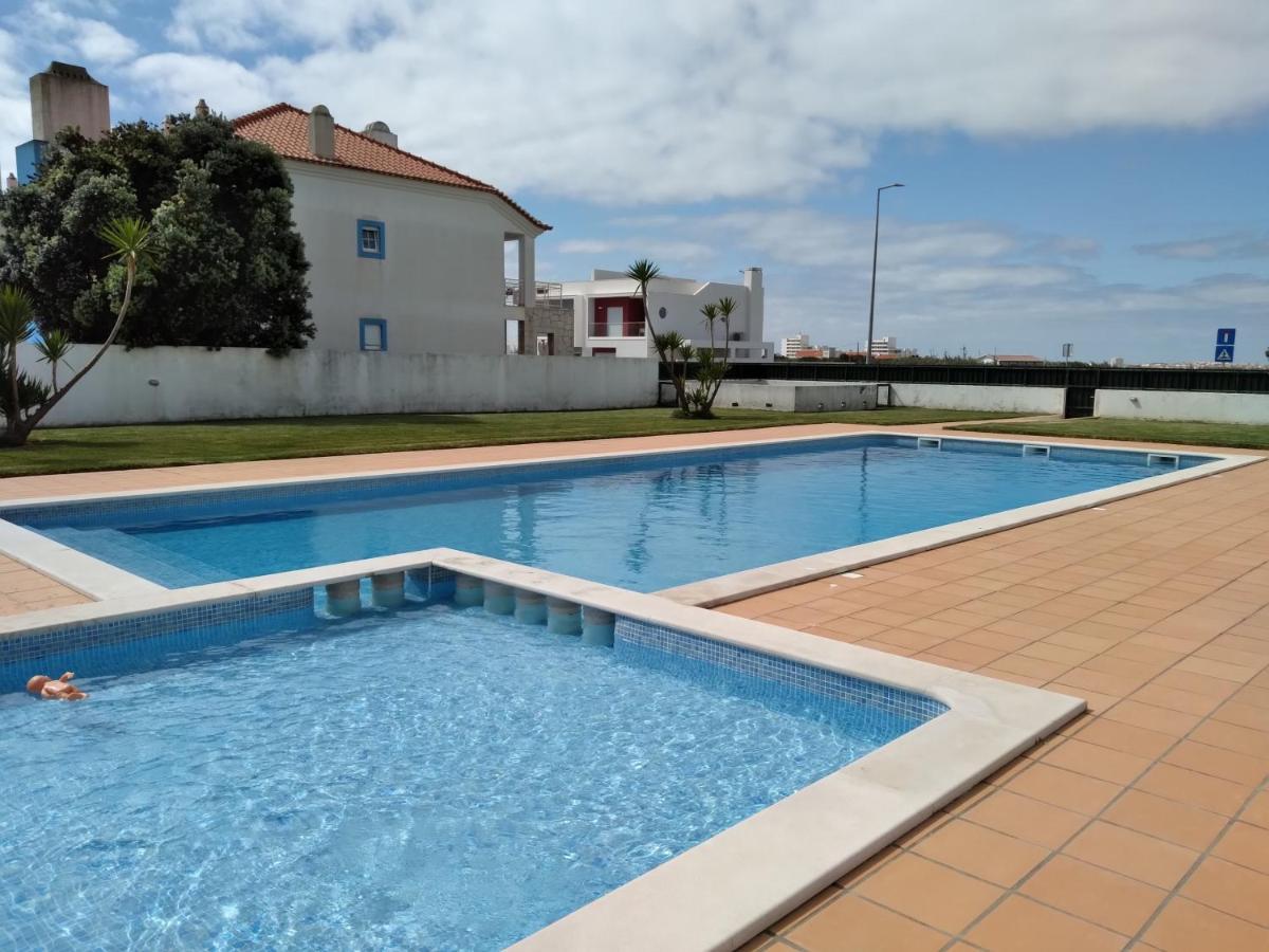 Palmeiras Apartement - T1 Com Piscina Baleal Kültér fotó